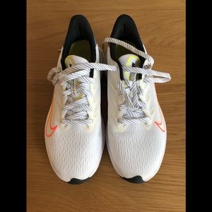 Nike Winflo 7 Womens Shoes Size 6